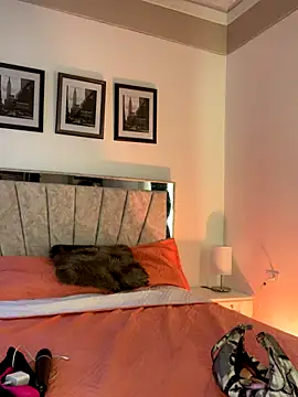 Snapshot of RedVelvet_Dream chatting on September 9, 2025, 10:20 pm RedVelvet Dream online show from September 9, 2025, 10:20 pm