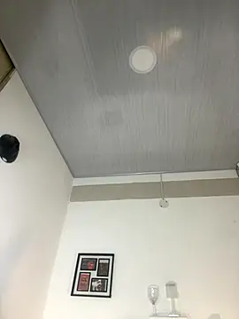 Snapshot of RedVelvet_Dream chatting on October 23, 2025, 3:06 am RedVelvet Dream online show from October 23, 2025, 3:06 am