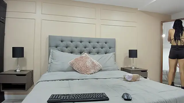 Snapshot of ALICESANDOVAL chatting on September 21, 2025, 11:45 am ALICESANDOVAL online show from September 21, 2025, 11:45 am