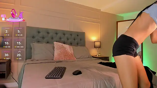 Snapshot of ALICESANDOVAL chatting on October 4, 2025, 11:19 am ALICESANDOVAL online show from October 4, 2025, 11:19 am