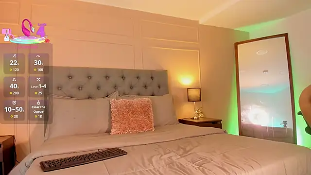 Snapshot of ALICESANDOVAL chatting on October 8, 2025, 11:08 am ALICESANDOVAL online show from October 8, 2025, 11:08 am