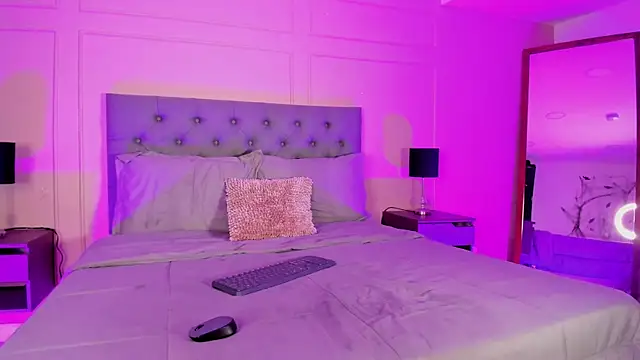 Snapshot of ALICESANDOVAL chatting on November 14, 2025, 11:31 am ALICESANDOVAL online show from November 14, 2025, 11:31 am