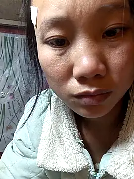 liu-liusexy online show from November 23, 2025, 2:17 pm