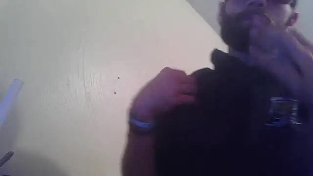 Snapshot of hungspundick1 chatting on October 23, 2025, 7:01 pm hungspundick1 online show from October 23, 2025, 7:01 pm