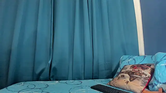 Grettel w online show from December 4, 2025, 12:25 pm