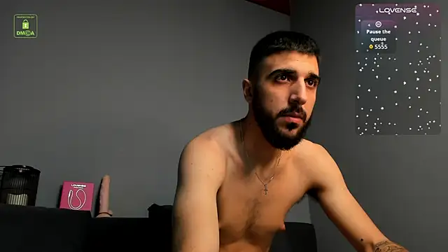 Snapshot of Zeyn_Edwards chatting on November 5, 2025, 12:16 pm Zeyn Edwards online show from November 5, 2025, 12:16 pm