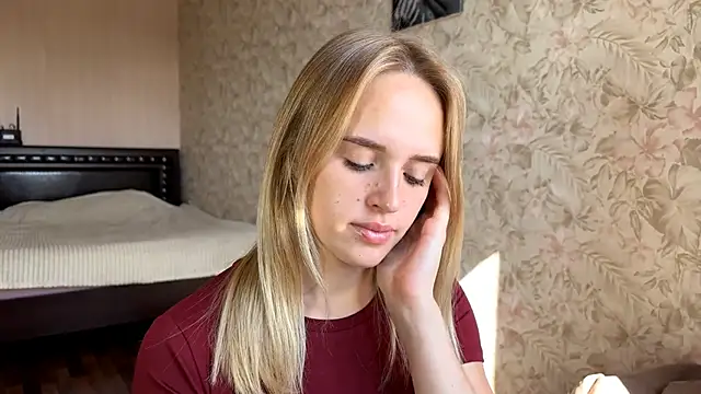 Snapshot of ElisabetLorney chatting on September 10, 2025, 8:14 am ElisabetLorney online show from September 10, 2025, 8:14 am