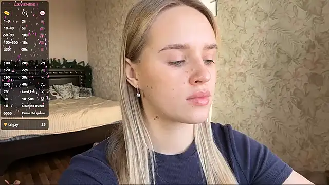 Snapshot of ElisabetLorney chatting on December 15, 2025, 8:07 am ElisabetLorney online show from December 15, 2025, 8:07 am