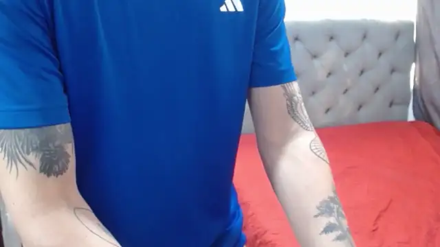 g0lden boss online show from December 17, 2025, 9:54 pm