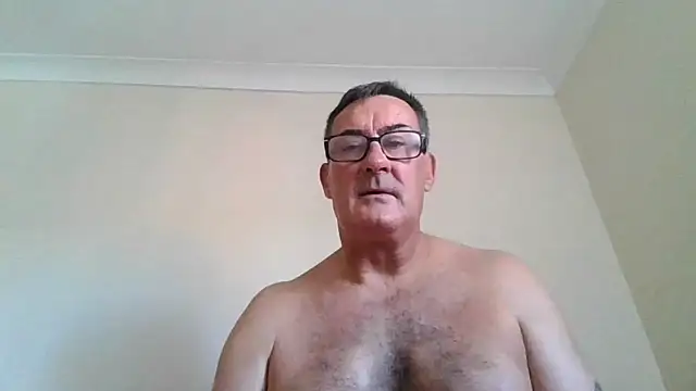 Snapshot of goldenman59 chatting on September 11, 2025, 11:54 am goldenman59 online show from September 11, 2025, 11:54 am