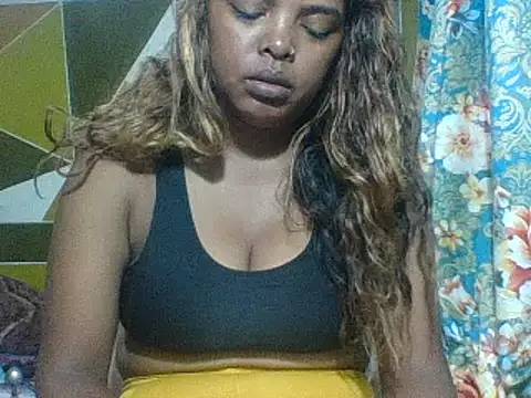Snapshot of SEXY_METISE chatting on March 9, 2025, 12:20 pm SEXY METISE online show from March 9, 2025, 12:20 pm