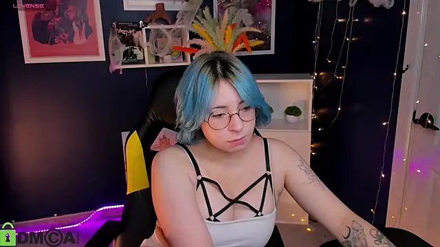 Penny Stanley online show from October 27, 2025, 1:42 am