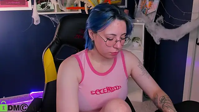 Penny Stanley online show from November 1, 2025, 1:51 am