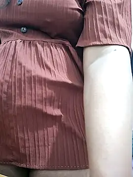 Snapshot of BeautyGirl_sara chatting on November 6, 2025, 4:46 am BeautyGirl sara online show from November 6, 2025, 4:46 am