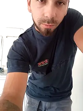 Lushakuiron1 online show from November 24, 2025, 3:34 pm