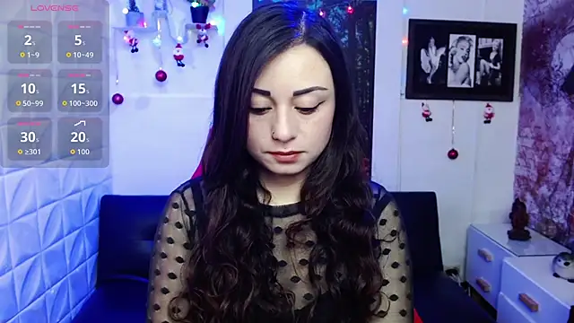 Eva Roussell online show from December 4, 2025, 2:59 pm