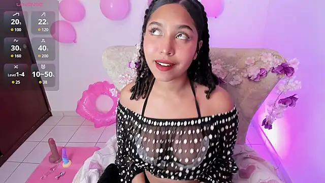 lily evays 69 online show from November 27, 2025, 9:06 pm