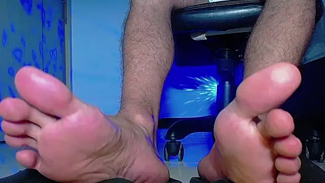 Snapshot of Sir_kev66 chatting on September 23, 2025, 12:02 am Sir kev66 online show from September 23, 2025, 12:02 am