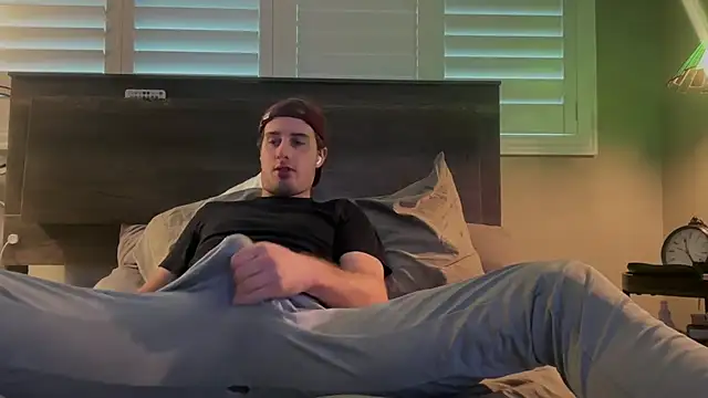 Snapshot of Matttsohot chatting on October 12, 2025, 5:56 pm Matttsohot online show from October 12, 2025, 5:56 pm