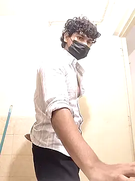 Goodmens5 online show from November 13, 2025, 12:48 pm