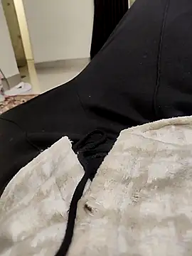 Goodmens5 online show from December 17, 2025, 12:44 pm