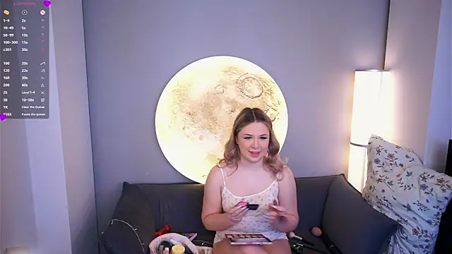 AliaBuerstatte online show from December 15, 2025, 6:06 am