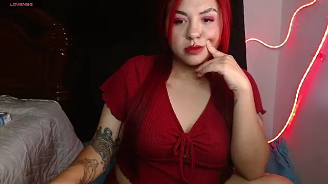 Snapshot of aria-dark chatting on September 23, 2025, 2:47 am aria-dark online show from September 23, 2025, 2:47 am