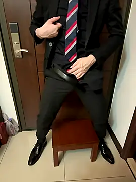 blaconeboy online show from November 13, 2025, 4:06 pm