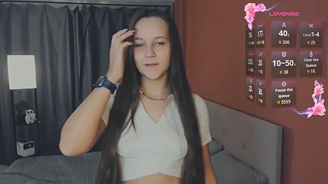 Snapshot of day_may chatting on December 3, 2025, 3:10 pm day may online show from December 3, 2025, 3:10 pm