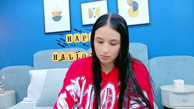 Ashley Evans22 online show from October 28, 2025, 7:49 pm