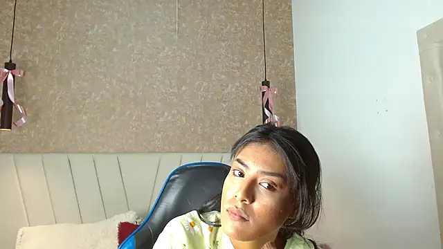 Snapshot of babilett chatting on November 24, 2025, 11:43 am babilett online show from November 24, 2025, 11:43 am