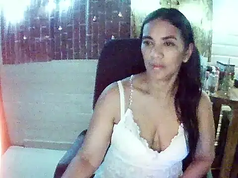 Snapshot of MiiaVelasquez chatting on November 28, 2025, 4:15 am MiiaVelasquez online show from November 28, 2025, 4:15 am