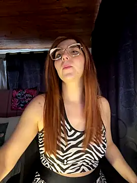 Snapshot of CoraVibes chatting on October 16, 2025, 11:33 am CoraVibes online show from October 16, 2025, 11:33 am