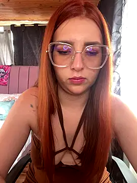 Snapshot of CoraVibes chatting on October 25, 2025, 12:13 pm CoraVibes online show from October 25, 2025, 12:13 pm