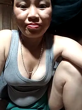 bany-xx online show from September 9, 2025, 12:37 pm