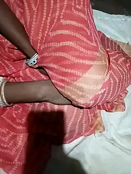 Snapshot of Radha8080 chatting on September 12, 2025, 5:35 pm Radha8080 online show from September 12, 2025, 5:35 pm