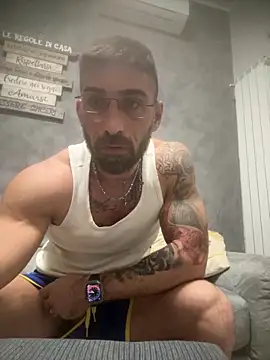 GmGit online show from November 1, 2025, 3:19 am