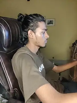 thecatfish online show from October 26, 2025, 4:35 pm