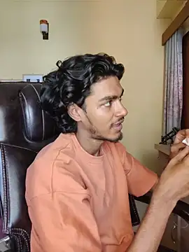 thecatfish online show from October 31, 2025, 4:13 am