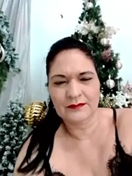 Lenacorbet online show from December 5, 2025, 7:32 pm