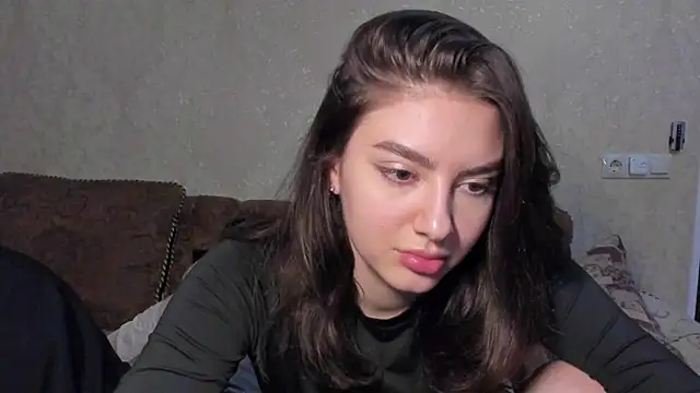 muuur fam online show from October 28, 2025, 6:32 pm