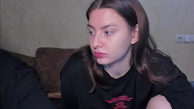 muuur fam online show from December 14, 2025, 2:06 am