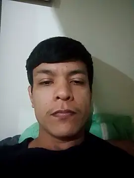 Snapshot of WillRodriguesf10 chatting on November 7, 2025, 10:54 pm WillRodriguesf10 online show from November 7, 2025, 10:54 pm