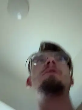 Snapshot of AndrewAndrew997 chatting on October 19, 2025, 12:00 am AndrewAndrew997 online show from October 19, 2025, 12:00 am