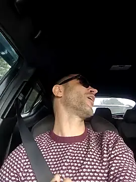 Snapshot of siad@xh chatting on December 20, 2025, 12:45 pm siadxh online show from December 20, 2025, 12:45 pm