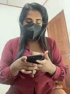 Snapshot of Choco_Chuby chatting on November 7, 2025, 4:18 pm Choco Chuby online show from November 7, 2025, 4:18 pm