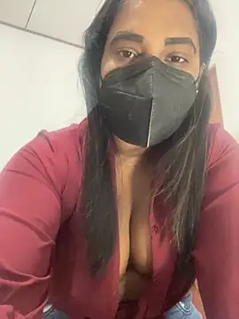 Snapshot of Choco_Chuby chatting on November 10, 2025, 2:05 pm Choco Chuby online show from November 10, 2025, 2:05 pm