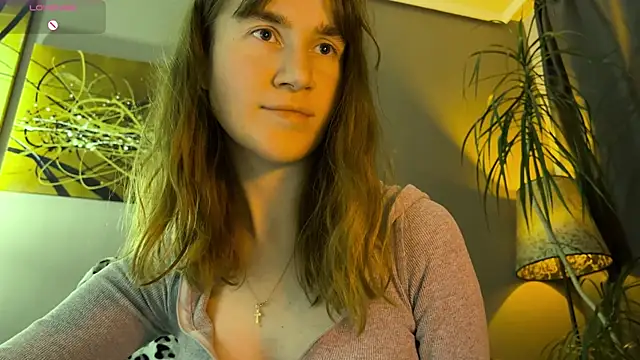 Snapshot of velina__ chatting on December 14, 2025, 3:17 pm velina online show from December 14, 2025, 3:17 pm