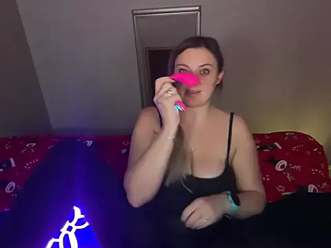 Velvetwitch87 online show from December 17, 2025, 6:14 pm