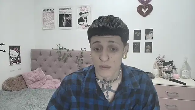 Snapshot of 2cyboy_ chatting on September 18, 2025, 9:39 pm 2cyboy online show from September 18, 2025, 9:39 pm